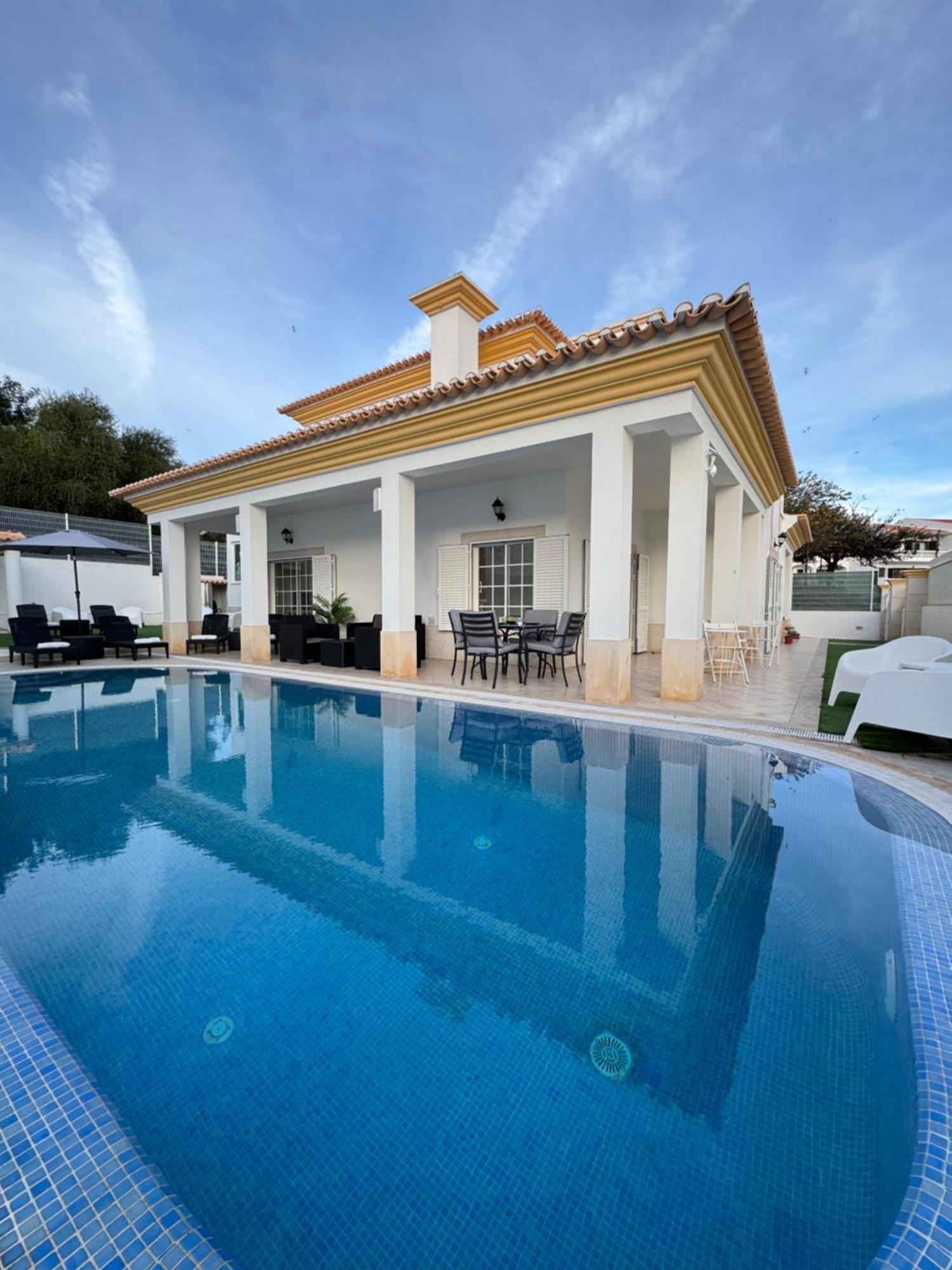 Villa Bonita Guesthouse Albufeira Old Town Zewnętrze zdjęcie